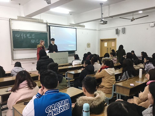外语系感恩励志主题教育活动照片2_副本.jpg