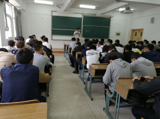 电子系毕业前一课_副本.jpg 电子系毕业前一课_副本.jpg